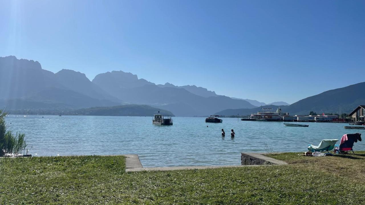 Le Chalet De La Plage Sévrier Buitenkant foto