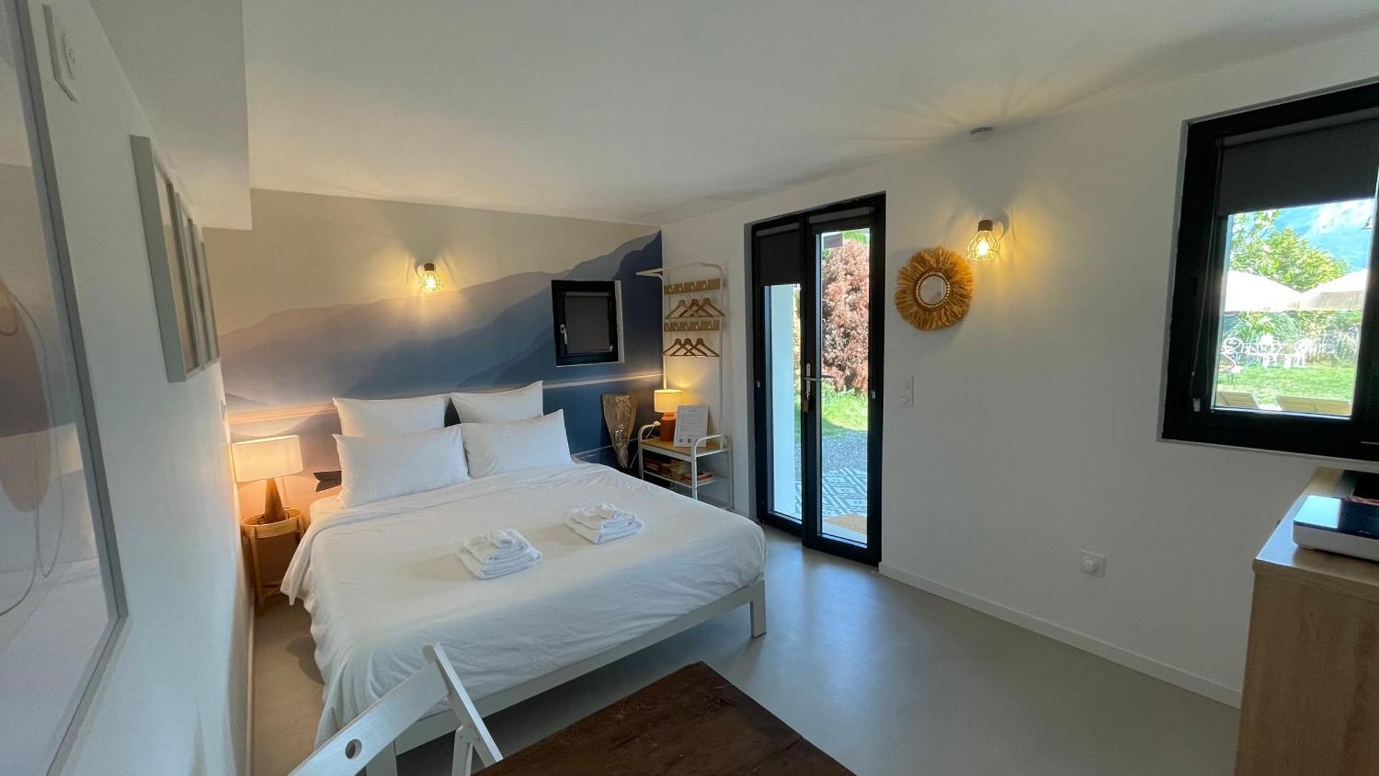Le Chalet De La Plage Sévrier Buitenkant foto